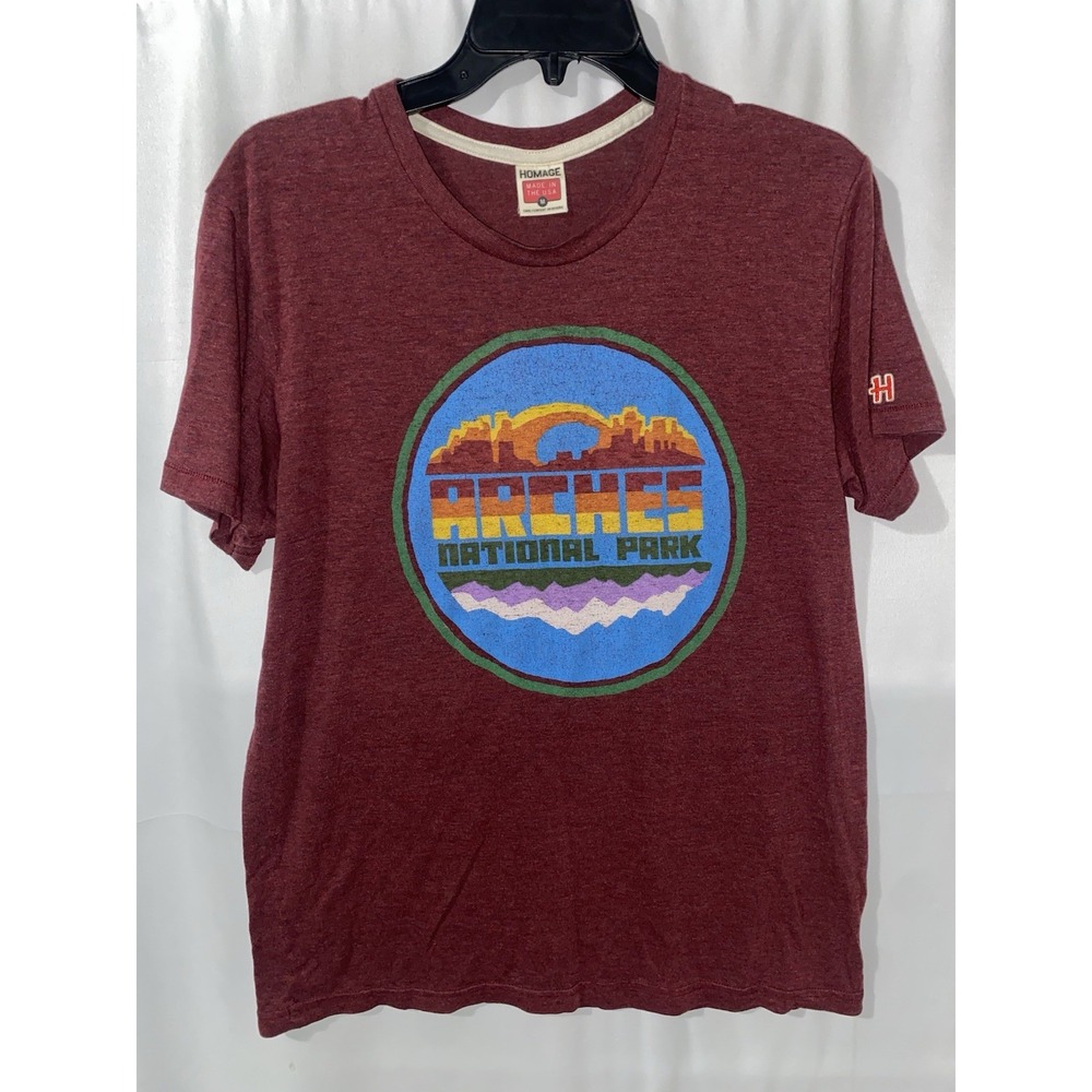 Homage Arches National Park T Shirt Medium‎